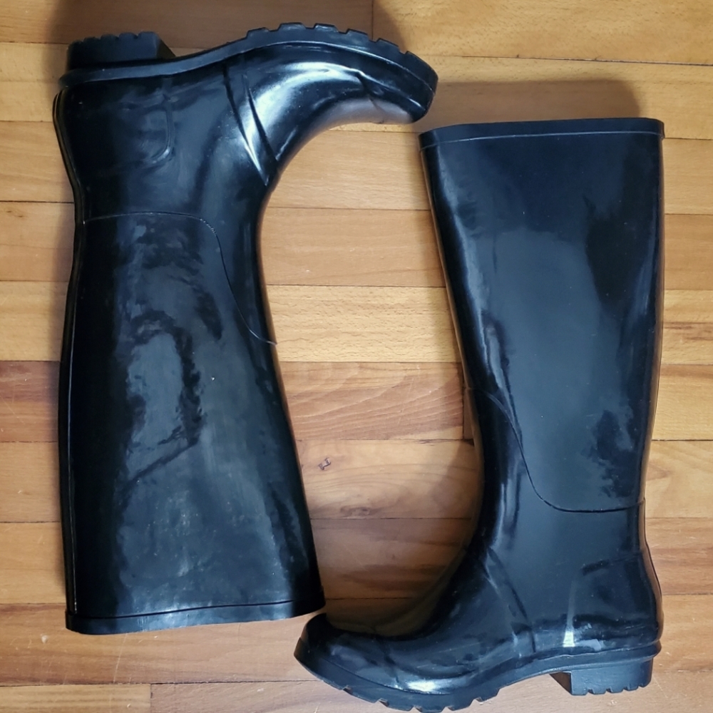 Target Rubber Rain Boots, Size 8 (Fits 8, 8.5, 9) - Picture 1 of 9